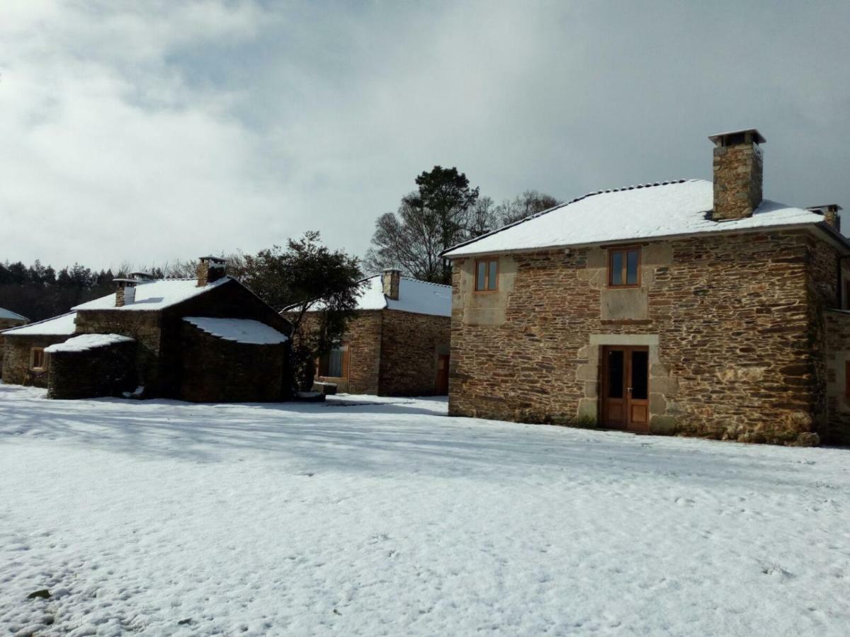 Casa Do Grilo Guest House Monfero Luaran gambar