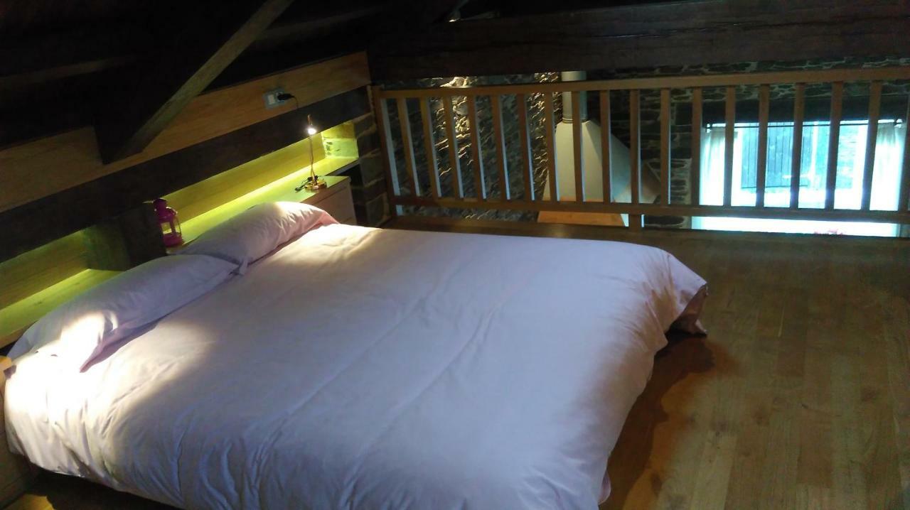 Casa Do Grilo Guest House Monfero Luaran gambar